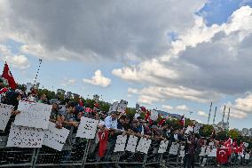 Protest Against Compulsory Vaccination - Istanbul