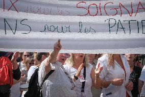 Protest Against Sanitary Pass And Vaccination - Toulouse
