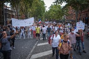 Protest Against Sanitary Pass And Vaccination - Toulouse