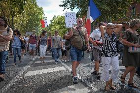 Protest Against Sanitary Pass And Vaccination - Toulouse
