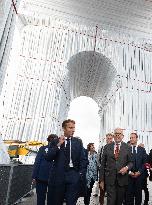 President Macron During Wrapped Arc De Triomphe Inauguration - Paris