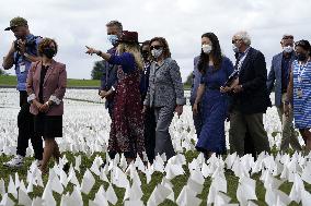 Nancy Pelosi commemorates COVID-19 victims - Washington