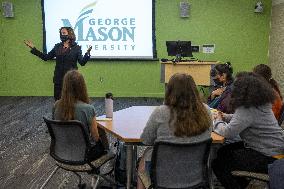 Harris Visits George Mason University for National Voter Registration Day