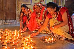 INDIA-DIWALI-FESTIVAL