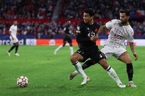 Sevilla CF V LOSC Lille Métropole: Group G - UEFA Champions League