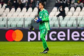 SOCCER-CHAMPIONS-JUV-ZSP/REPORT