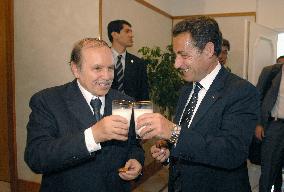 Abdelaziz Bouteflika receives Nicolas Sarkozy - Algiers