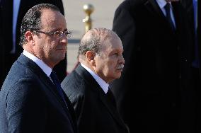 Francois Hollande begins visit to Algeria