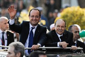 Francois Hollande begins visit to Algeria
