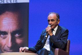 Eric Zemmour presents his new book in Toulon - South of France