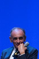 Eric Zemmour presents his new book in Toulon - South of France