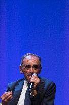 Eric Zemmour presents his new book in Toulon - South of France