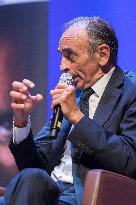 Eric Zemmour presents his new book in Toulon - South of France