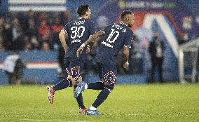 Ligue 1 - Paris Saint Germain v Olympique Lyonnais