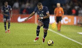 Ligue 1 - Paris Saint Germain v Olympique Lyonnais