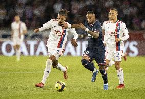 Ligue 1 - Paris Saint Germain v Olympique Lyonnais