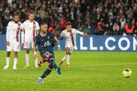 Ligue 1 - Paris Saint Germain v Olympique Lyonnais