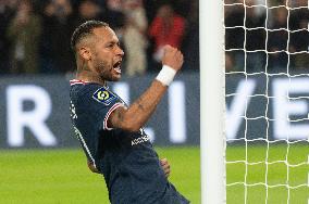 Ligue 1 - Paris Saint Germain v Olympique Lyonnais