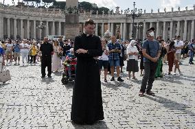 Pope Francis During Weekly Angelus Prayer - Vatican