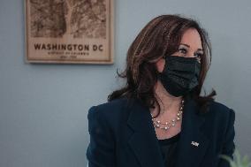 ★DC: Vice President Kamala Harris visits home of Jamie Smith to discuss the Build Back Better Agenda for parents and working fa