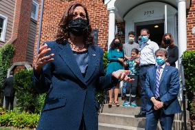 ★DC: Vice President Kamala Harris visits home of Jamie Smith to discuss the Build Back Better Agenda for parents and working fa