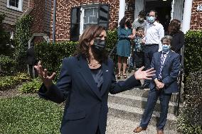 ★DC: Vice President Kamala Harris visits home of Jamie Smith to discuss the Build Back Better Agenda for parents and working fa