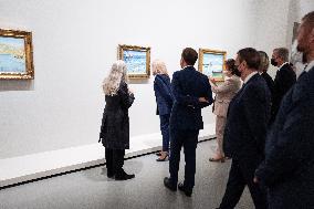 President Macron Visit To Morozov Collection, Icons Of Modern Art Exhibition - Paris