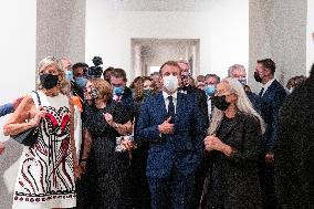 President Macron Visit To Morozov Collection, Icons Of Modern Art Exhibition - Paris