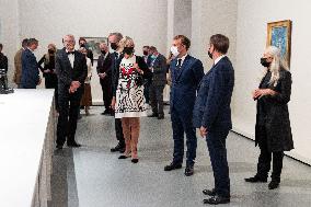 President Macron Visit To Morozov Collection, Icons Of Modern Art Exhibition - Paris