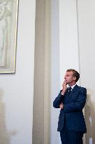 President Macron Visit To Morozov Collection, Icons Of Modern Art Exhibition - Paris