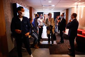 Jean-Luc Melenchon and Eric Zemmour debate on BFM - Paris