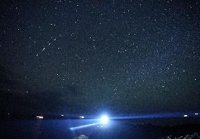 Geminid meteor shower peaks