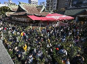 Festival to wish for business success in Osaka