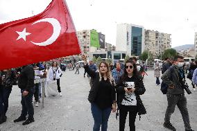 Anti-Vax Protest - Izmir