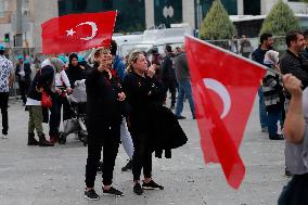 Anti-Vax Protest - Izmir