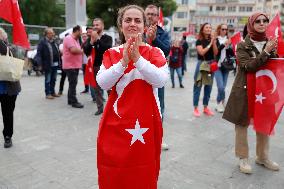 Anti-Vax Protest - Izmir