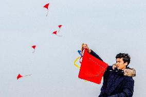 Kite Campaign For Solidarity With Afghan Children - Netherlands