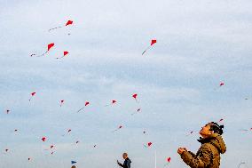 Kite Campaign For Solidarity With Afghan Children - Netherlands