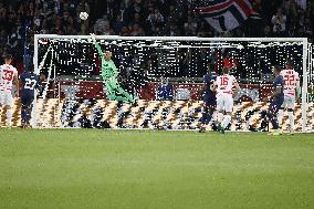 Champions League - PSG v RB Leipzig