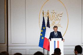 President Macron Speaks On The Eve Of Contemporary Art Fair's Opening - Paris