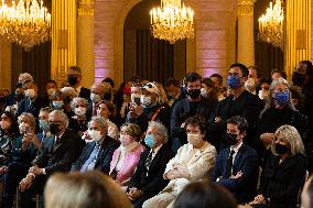 President Macron Speaks On The Eve Of Contemporary Art Fair's Opening - Paris