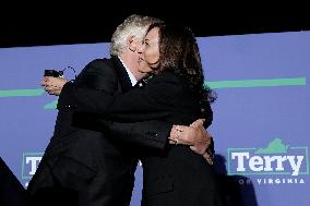 Kamala Harris supports Terry McAuliffe