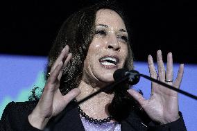 Kamala Harris supports Terry McAuliffe