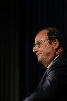 Francois Hollande Promotes His New Book - Bordeaux