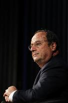 Francois Hollande Promotes His New Book - Bordeaux