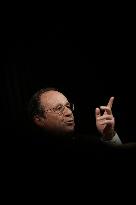 Francois Hollande Promotes His New Book - Bordeaux