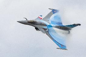 Demo of Patrouille de France in Salon de Provence Air Force base