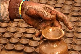 Indian Potter Makes Earthen Lamps for Diwali festival in Ajmer - Rajasthan