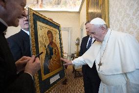 Pope Francis Meets Supreme Knight of the Knights of Columbus - Vatican