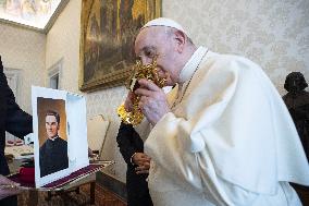 Pope Francis Meets Supreme Knight of the Knights of Columbus - Vatican